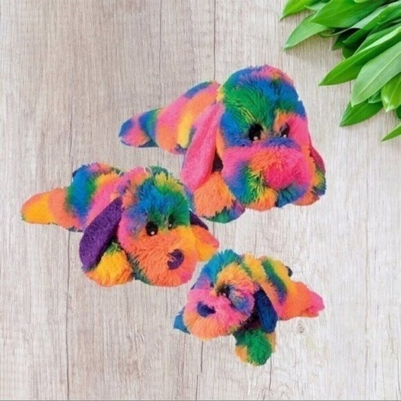 Betty Plush Puppy - Picture 1 of 1